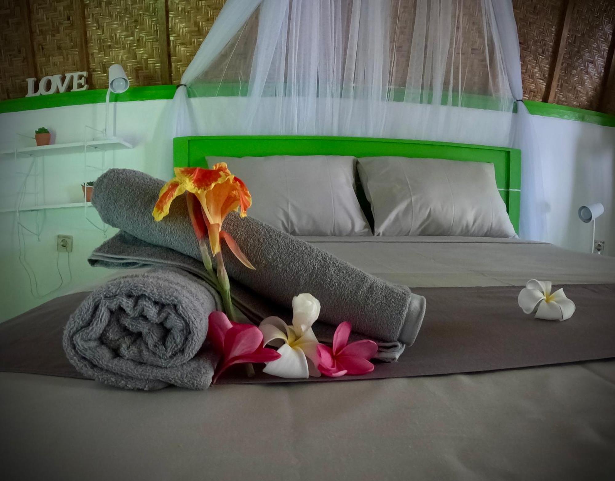Kaktus Bungalow 2 Gili Islands Exterior photo